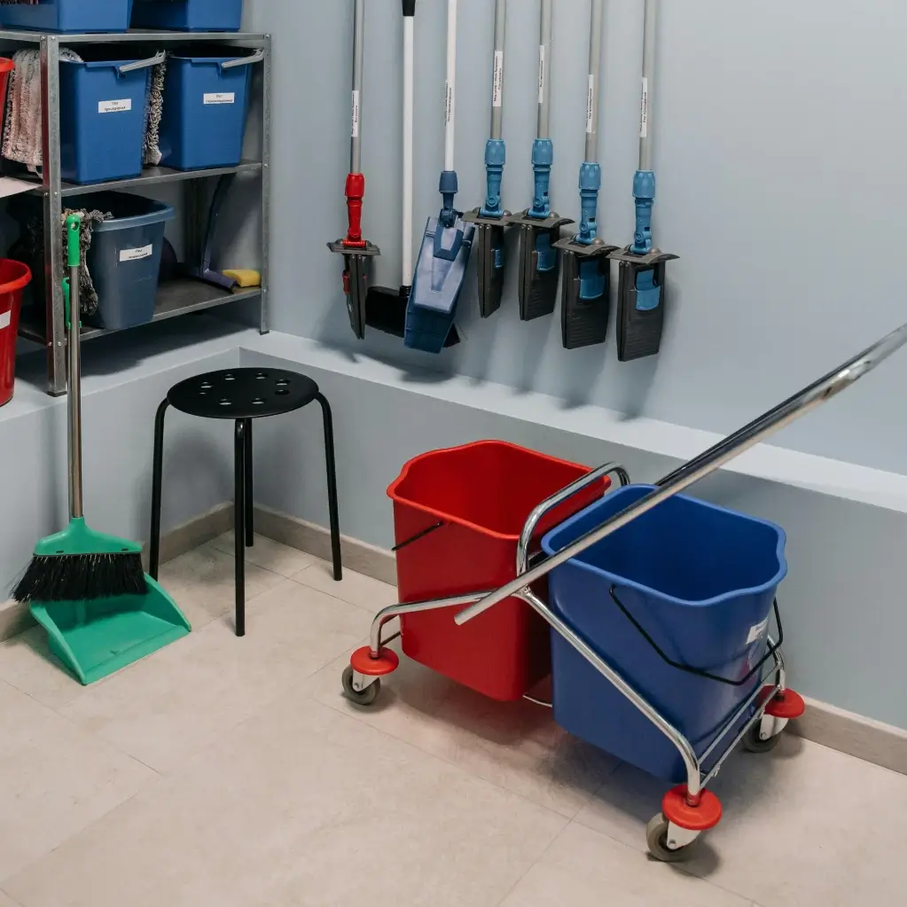 Banner Content Image: https://thundergroup.uk/images/banner/source/JANITORIAL.nXefuzD3r9.webp?t=1732880927